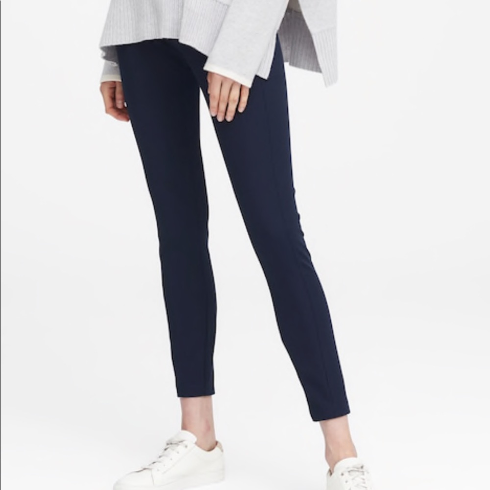 Brand new, banana republic navy stretch pants